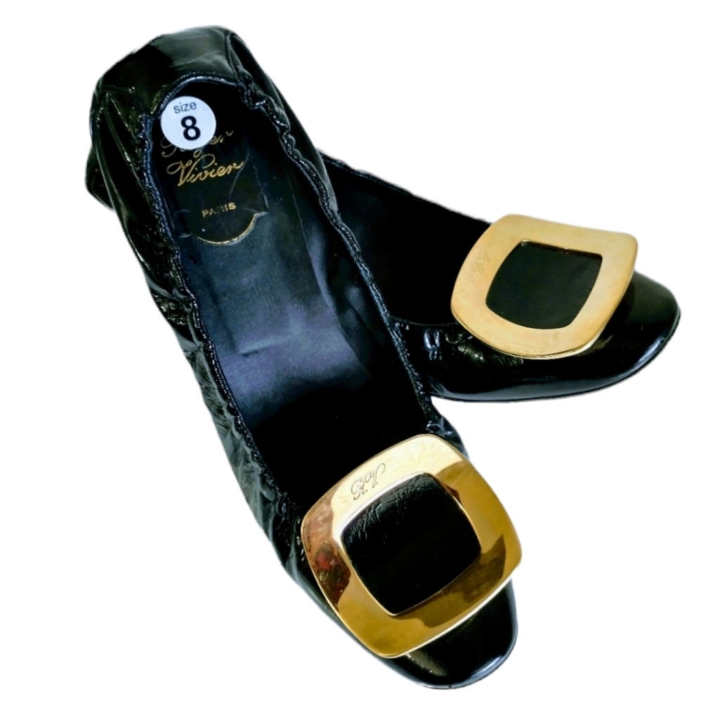 💯 Authentic Roger Vivier ( Made in Italy) Patent Leather Heels. (size/8)